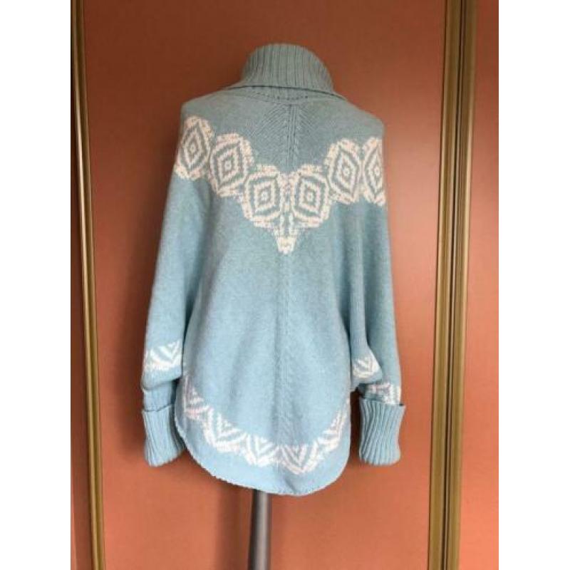Human Nature poncho trui blauw 1 maat Nieuwstaat??mooi??