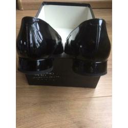 Als nieuw:zwart leren pumps maat 38