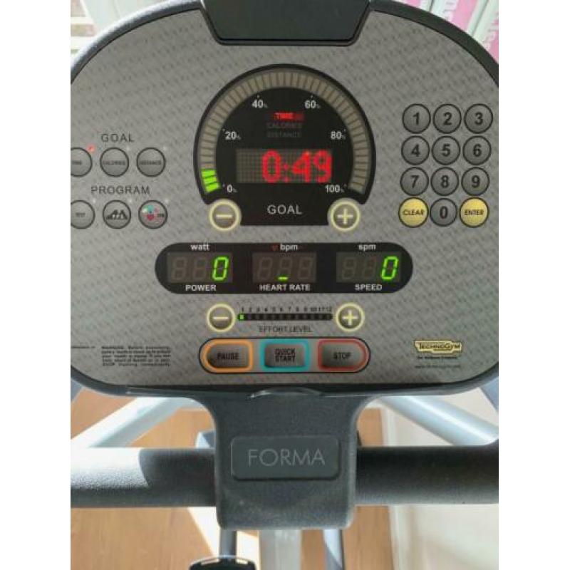 Technogym Crossforma crosstrainer in perfecte staat