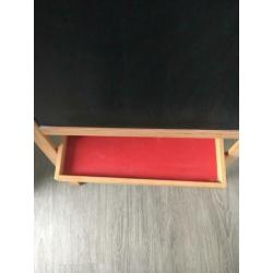 IKEA schoolbord. Hoogte 118cm en breedte 64cm.