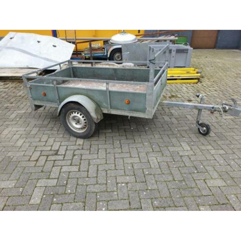 Aanhanger enkelasser