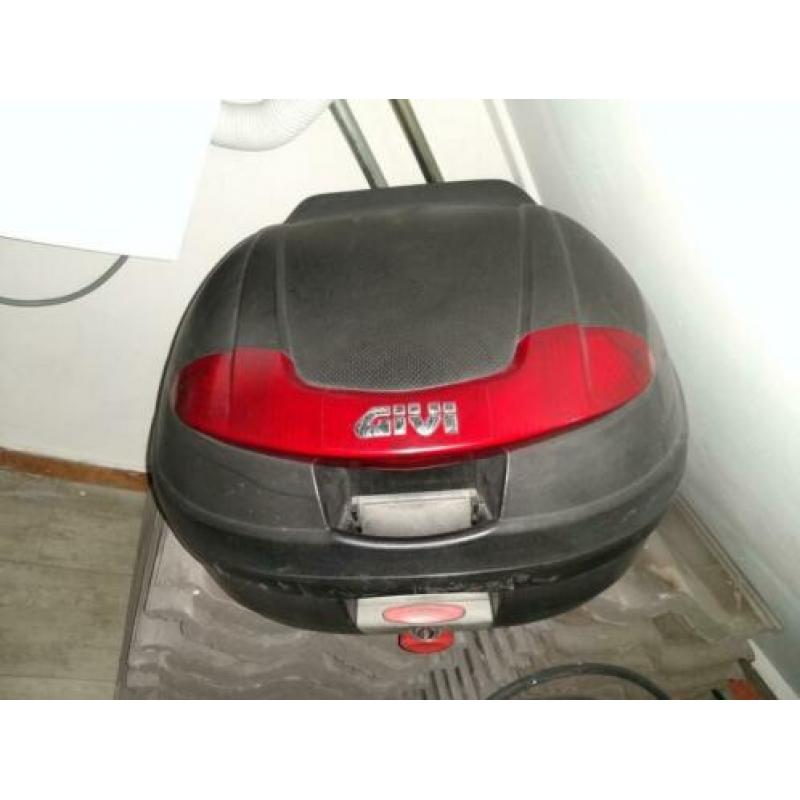 Te koop Suzuki Sixteen 150cc Scooter