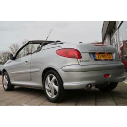 Peugeot 206 CC 1.6-16V / 165.233 km! / Uniek / Nieuwstaat /