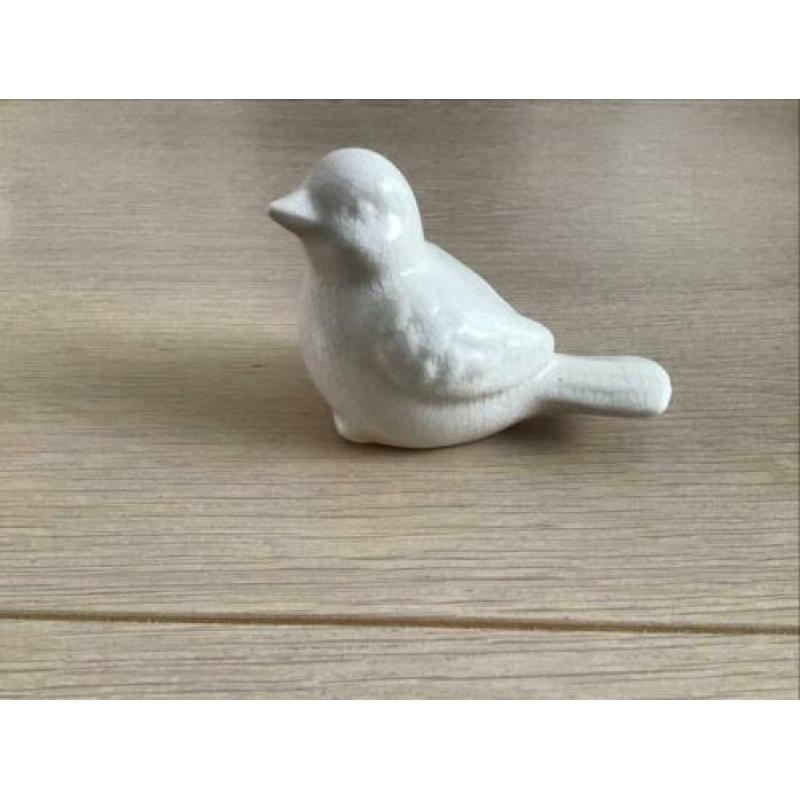 Schattig vogel beeldje, hoogte 9 cm