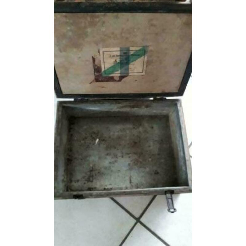 Duitse houten luftdichter patronenkasten