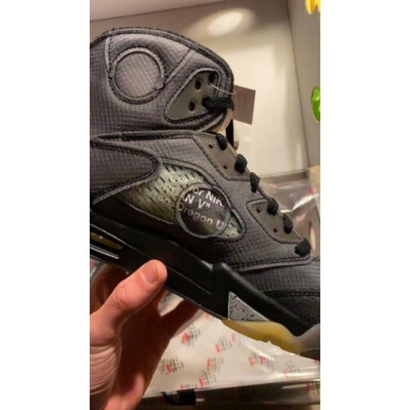 Jordan 5 x Off White 45.5