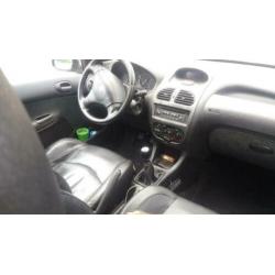 Peugot 206 1,6 16 V XS apk tot 8-10-2020