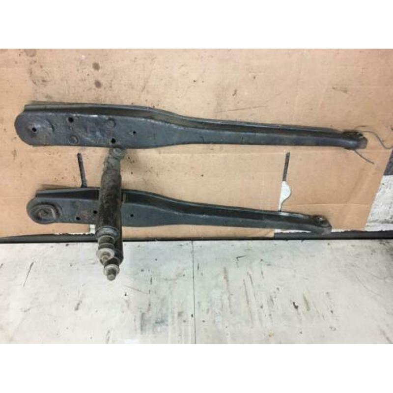 Volvo pv544 544 kattenrug onderstel achterwiel ophanging