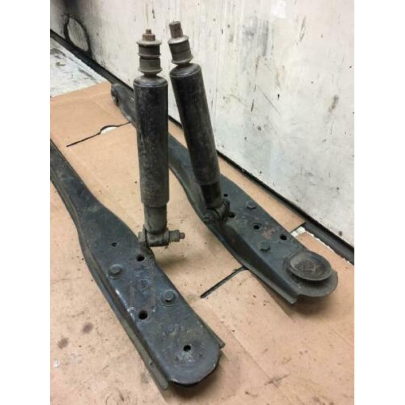 Volvo pv544 544 kattenrug onderstel achterwiel ophanging