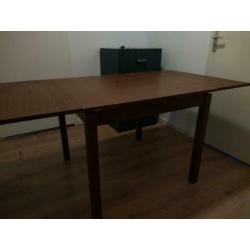 bjursta ikea uitschuifbare tafel