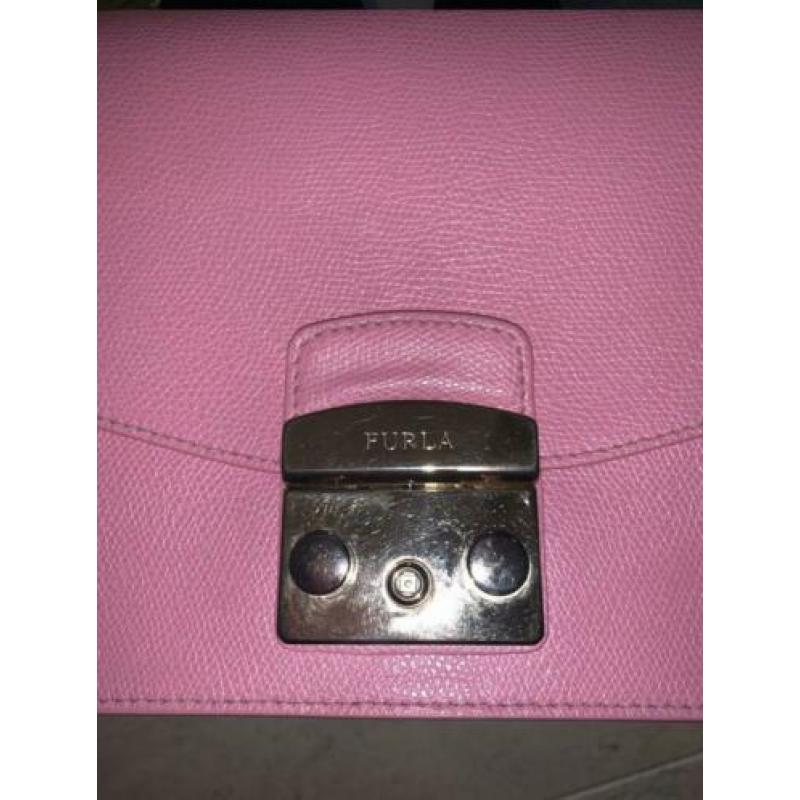 Furla tas