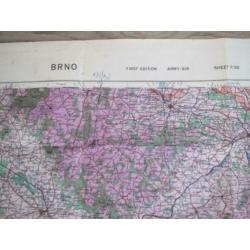 WW2 Landkaart Brno (Tsjechië) 1944 Brits (07) :: Overdruk ::