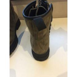 Schoenen maat 41
