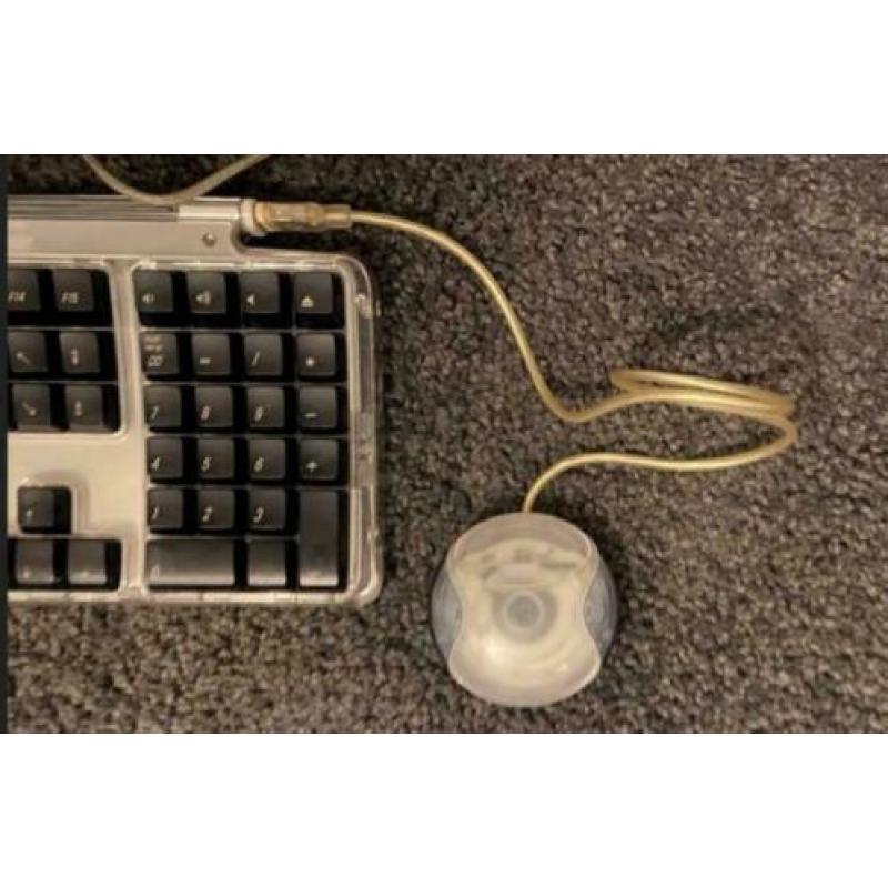 iMac G3 M5521 met toetsenbord, Puck Muis