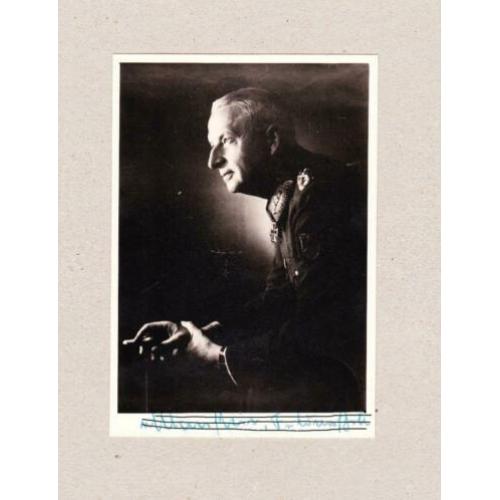 Gesigneerde foto/ansichtkaart Erich von Manstein