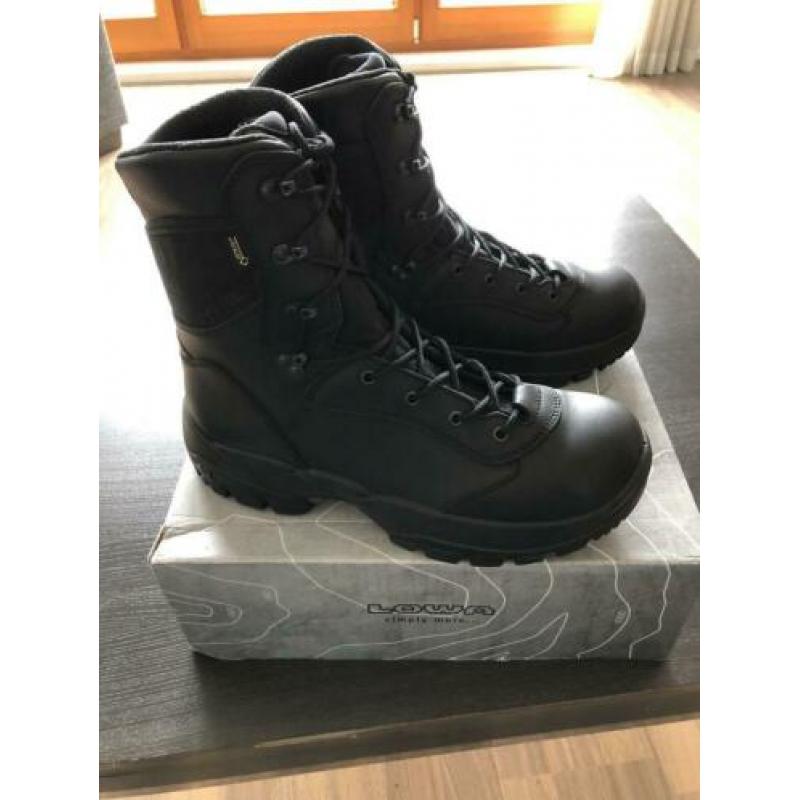 Lowa Veiligheidsschoenen nieuw mt 10