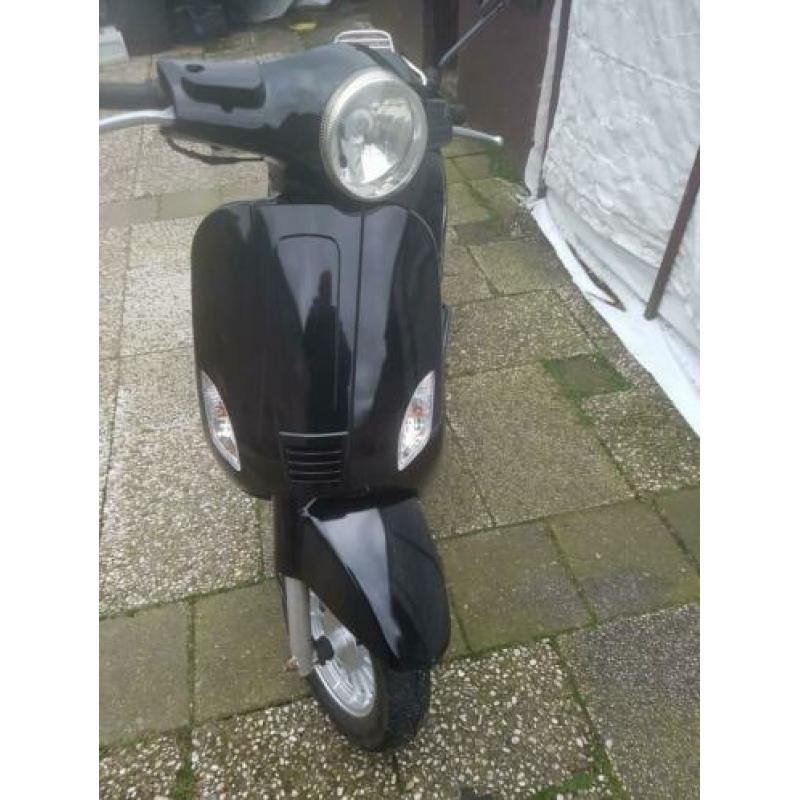 Te koop thurbo snorscooter bj 2011