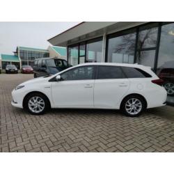 Toyota Auris Touring Sports 1.8 Hybrid Lease pro / Navi / Cl