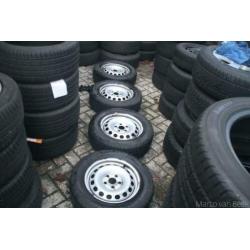 Volkswagen caddy 15 inch velgen met Pirelli winterbanden
