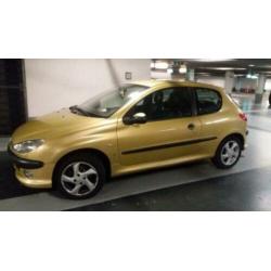 Peugot 206 1,6 16 V XS apk tot 8-10-2020