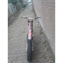 Te koop nette trial motor, gasgas txt 280 uit 2004