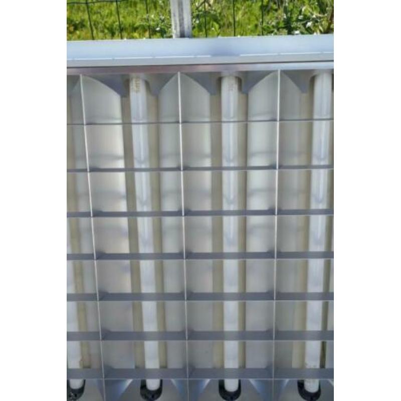 TL armaturen VIERKANT 60x60cm HF incl.4x18W T8 buis €20