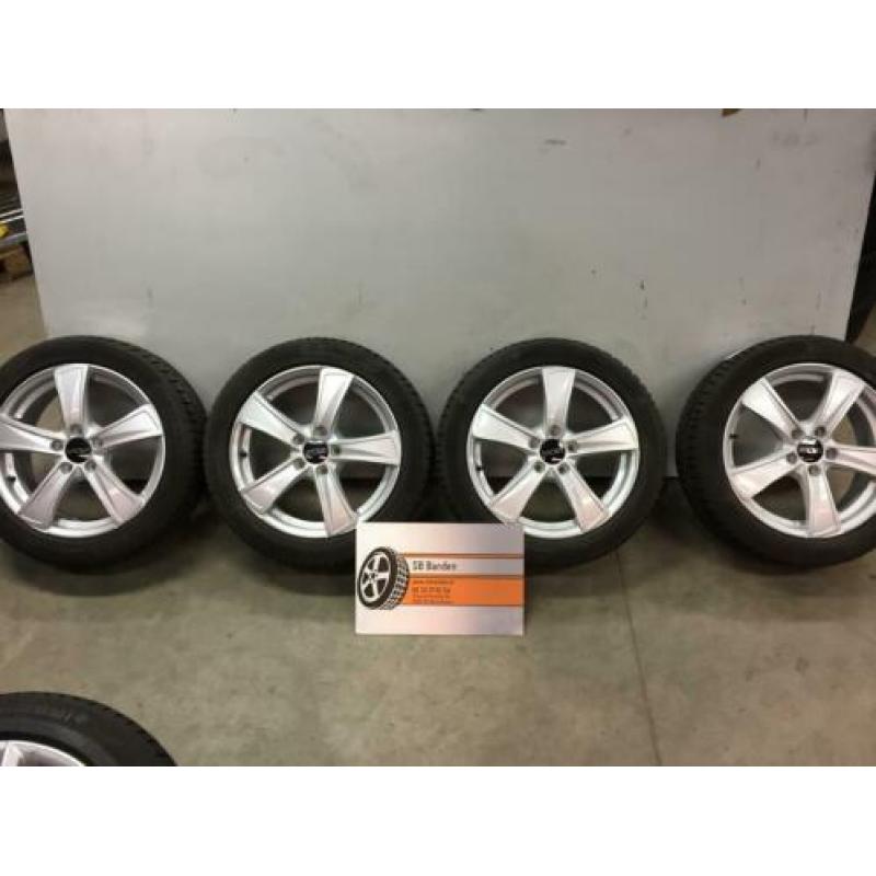 Audi A3 / VW Golf 17 inch Velgen met Winterbanden 5x112