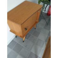 Vintage nachtkastjes kast design Mid Century