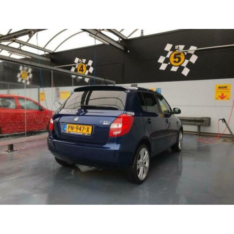 Skoda Fabia 1.2 TSI Ambition AUTOMAAT, 5-DEURS, TOPSTAAT!