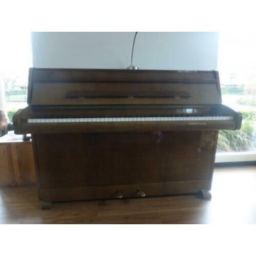 piano (merk Schimmel)