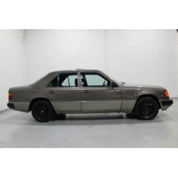Mercedes-Benz E-Klasse 200-500 230 E Nette staat! (bj 1990)