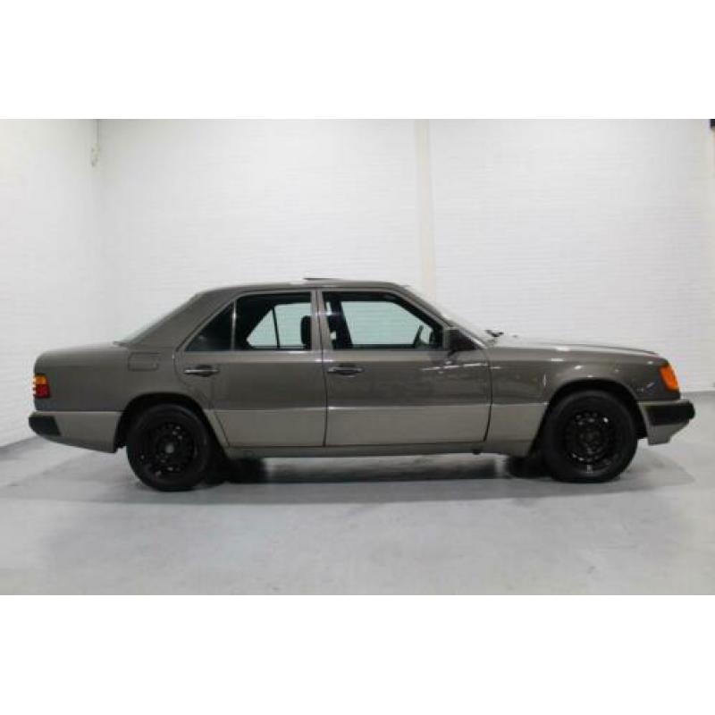 Mercedes-Benz E-Klasse 200-500 230 E Nette staat! (bj 1990)