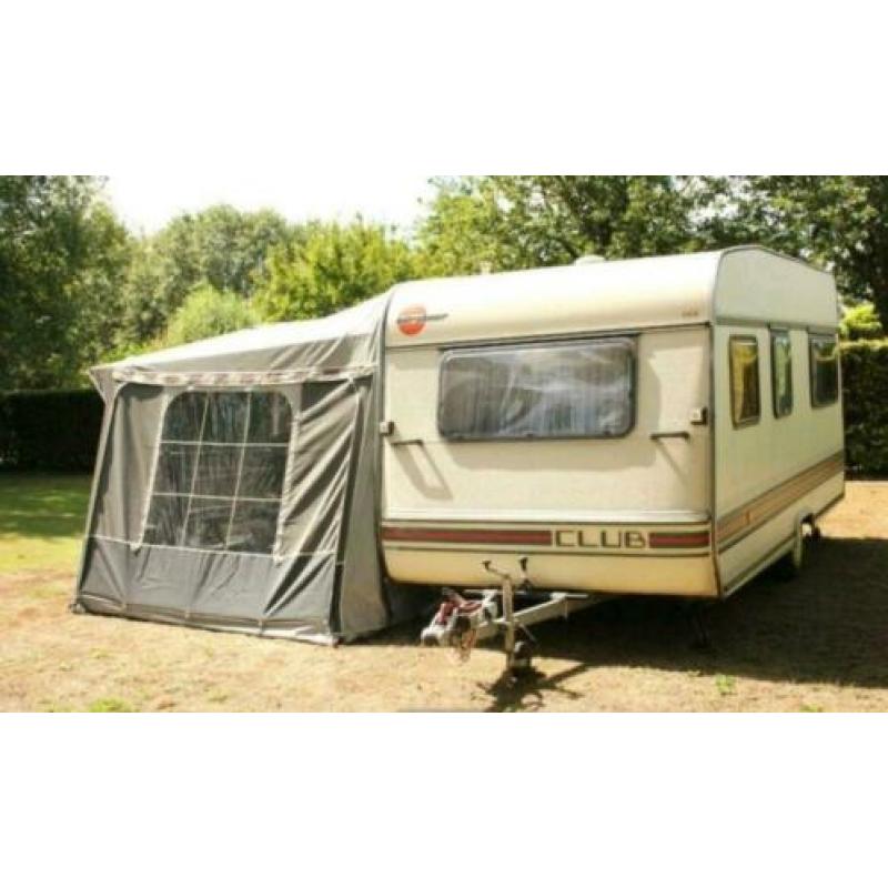 Burstner caravan met luxe Isabelle tent