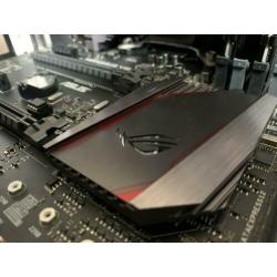 Intel i7 6700k + Asus MAXIMUS VIII + 32GB DDR4 Geheugen