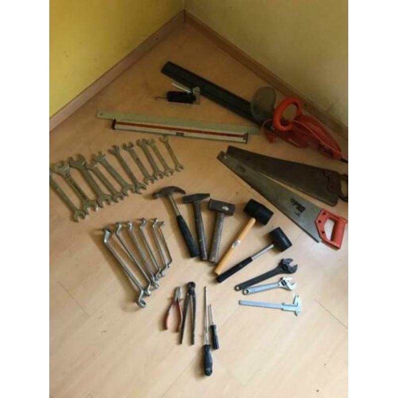 gereedschap en werkmateriaal - alles in één koop -