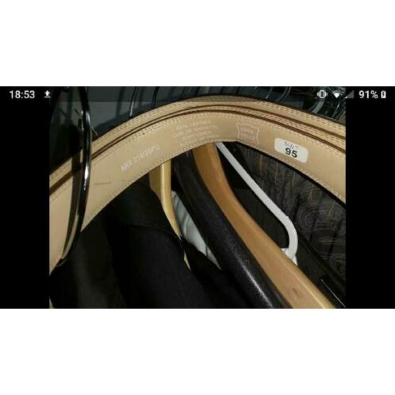 Bruidegoms pakken en accessoires