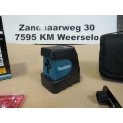 Makita SK102Z zelfnivellerende kruis lijnlaser in tas Nieuw