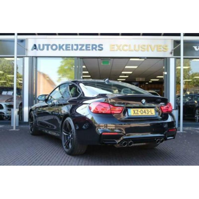 BMW 4 Serie Coupé M4 Carbon 19"LM 360 camera 432PK! Zondag a