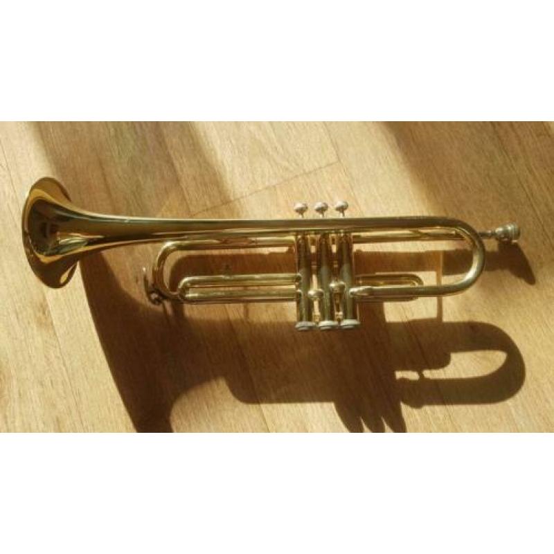 Jupiter STR100 trompet gelakt, izgst