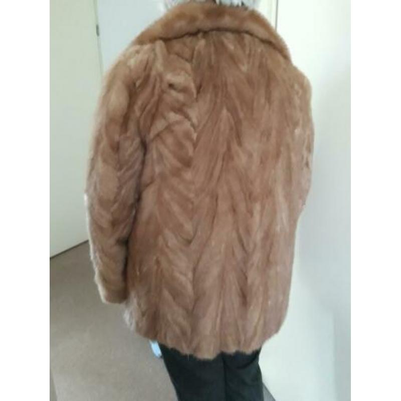 Bontjas maat 42