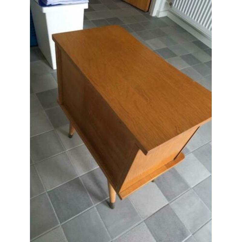 Vintage nachtkastjes kast design Mid Century