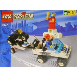 Te Koop: TOWN TURBO CHAMP Set 6327 LEGO compleet met boekje