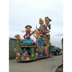Complete carnavalswagen thema klassieke muziek