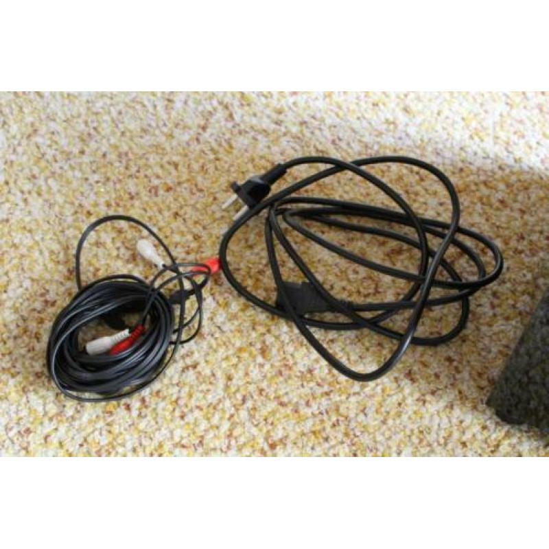 subwoofer Jamo SUB 210