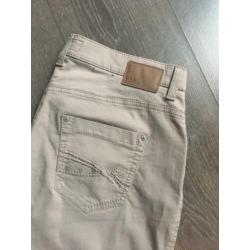 Stretchy brax jeans maat 40