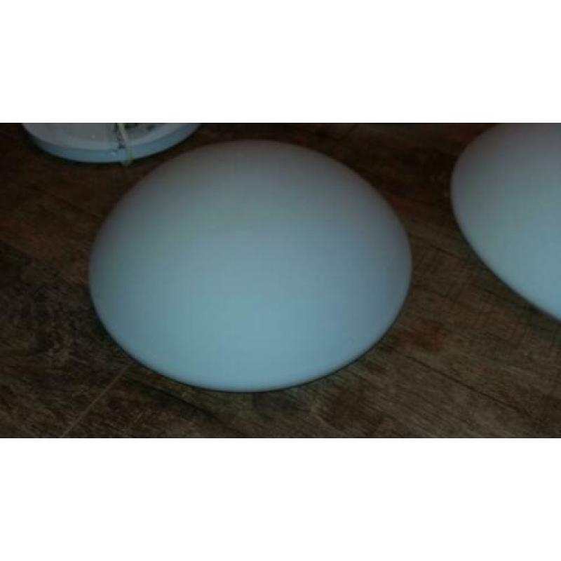 Plafonnieres mat glas