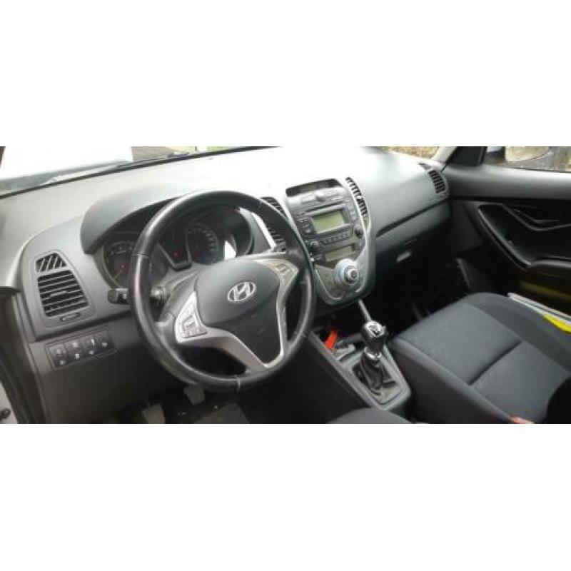 Ix20 , Hyundai, technisch 100 % .