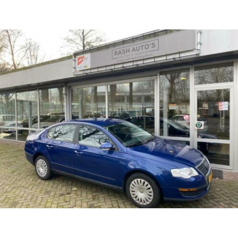 Volkswagen Passat 1.6 FSI Trendline CRUISE|AIRCO|NIEUWE APK