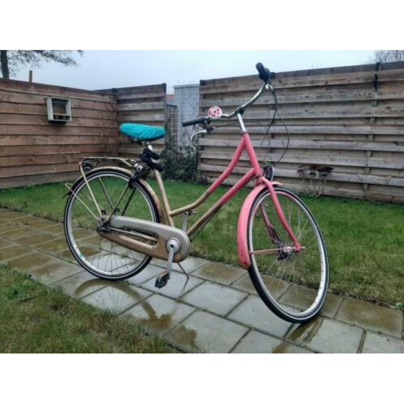 Opvallende damesfiets