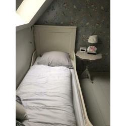 1 persoons bed.